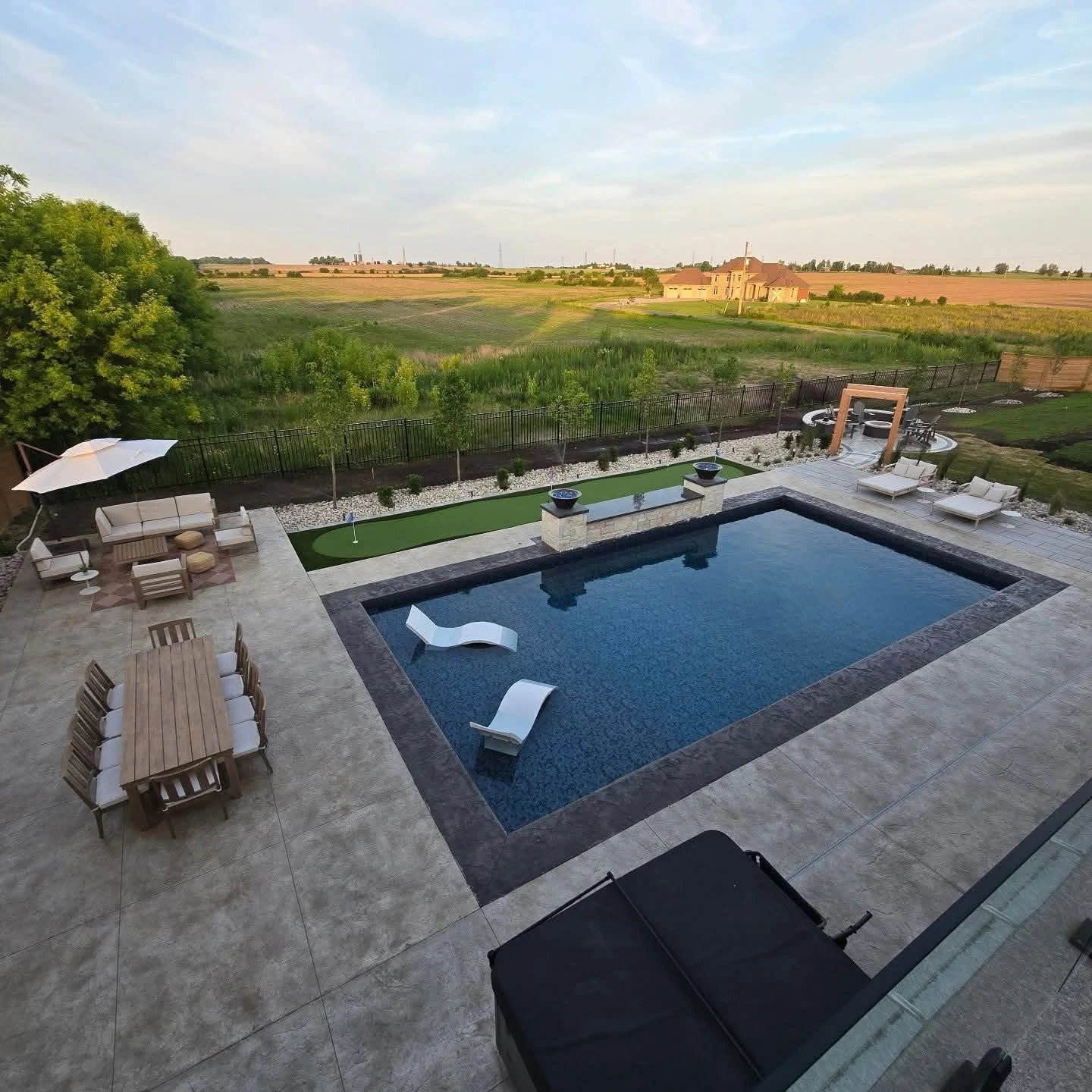 Custom in-ground pool build